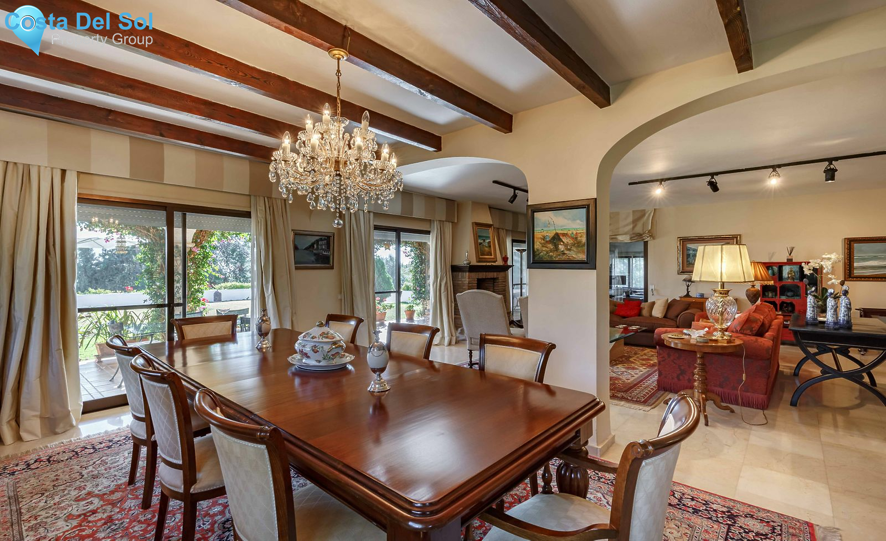 Detached Villa in The Golden Mile-1214342