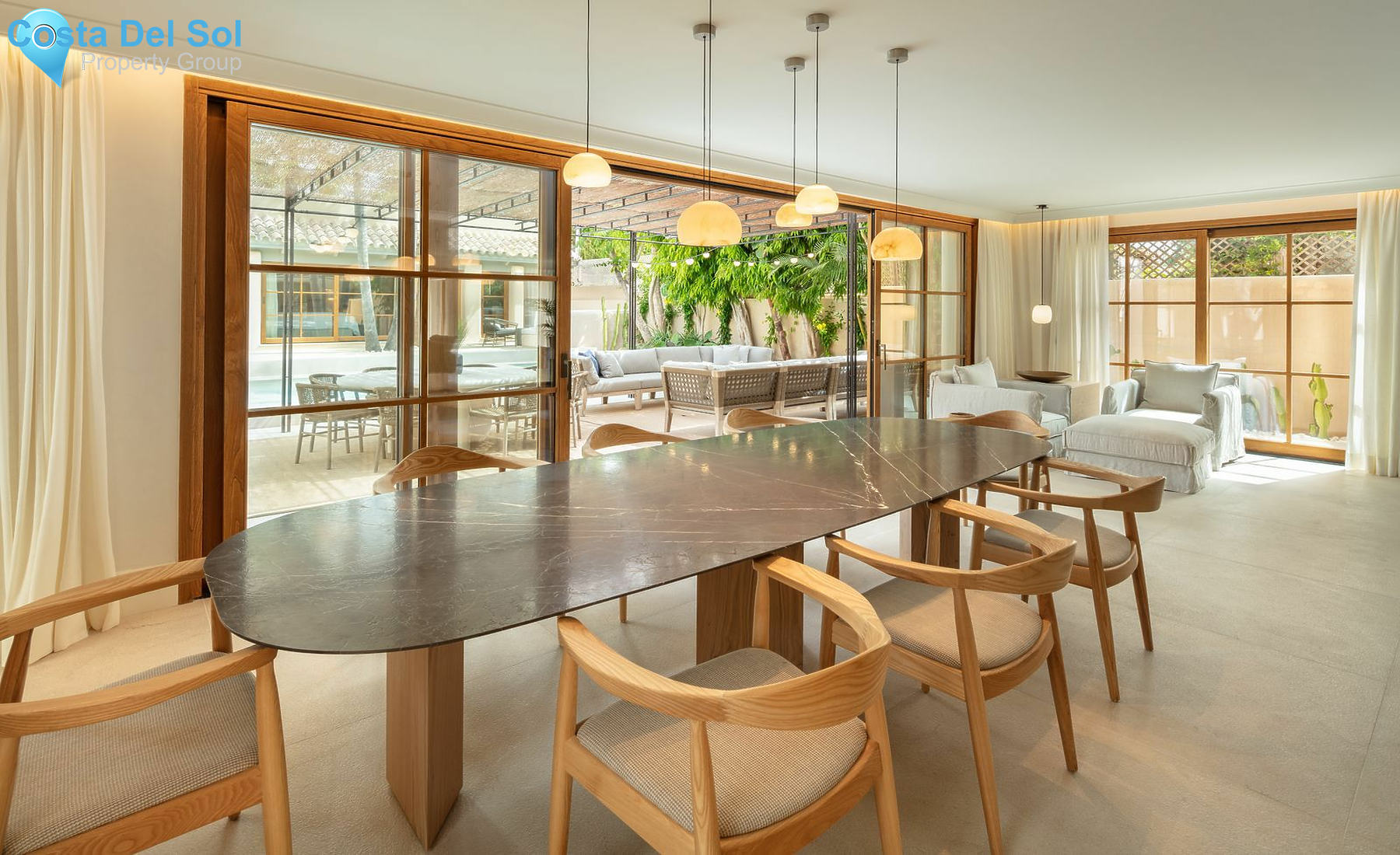 Detached Villa in The Golden Mile-1444126