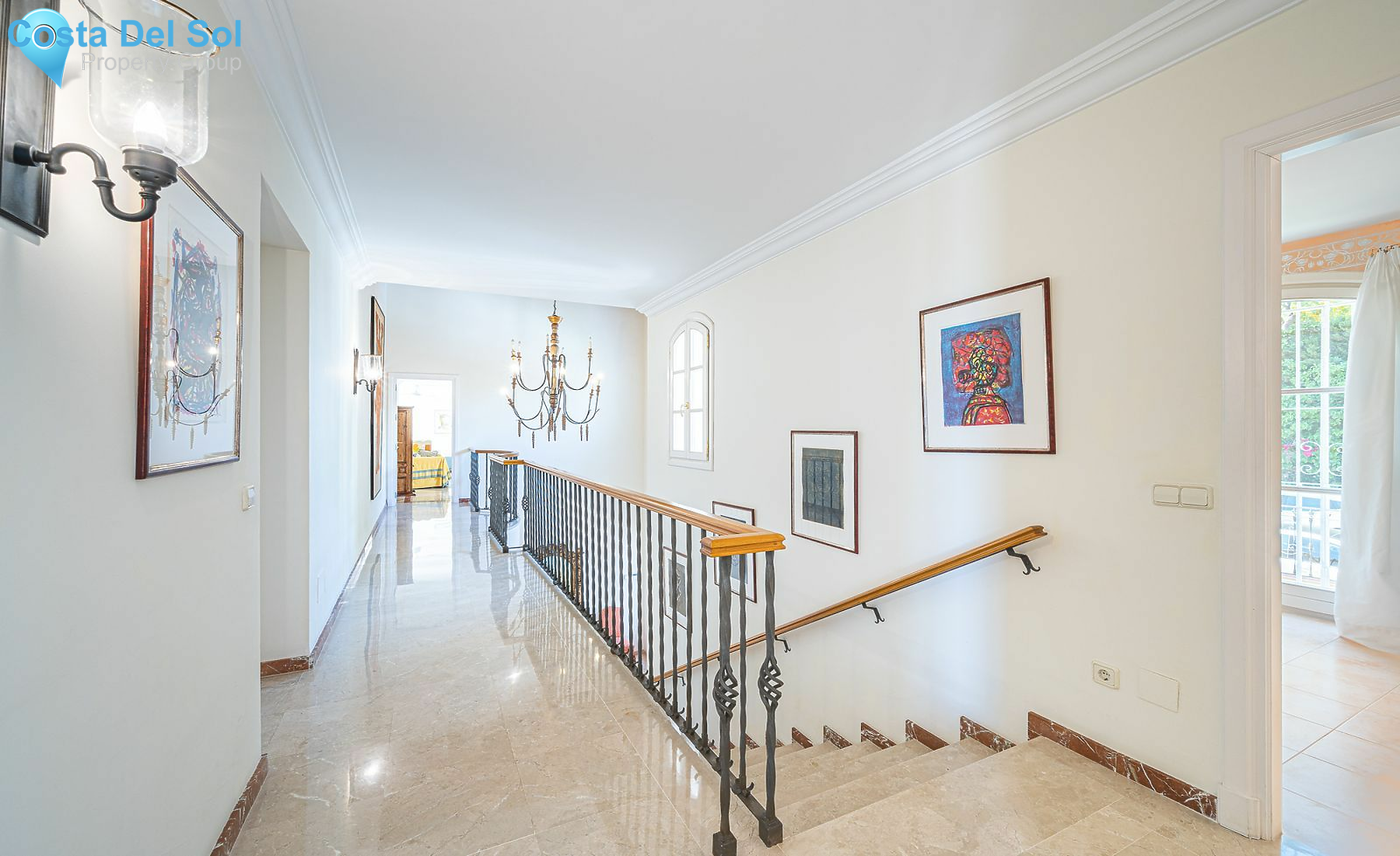 Detached Villa in The Golden Mile-1490306