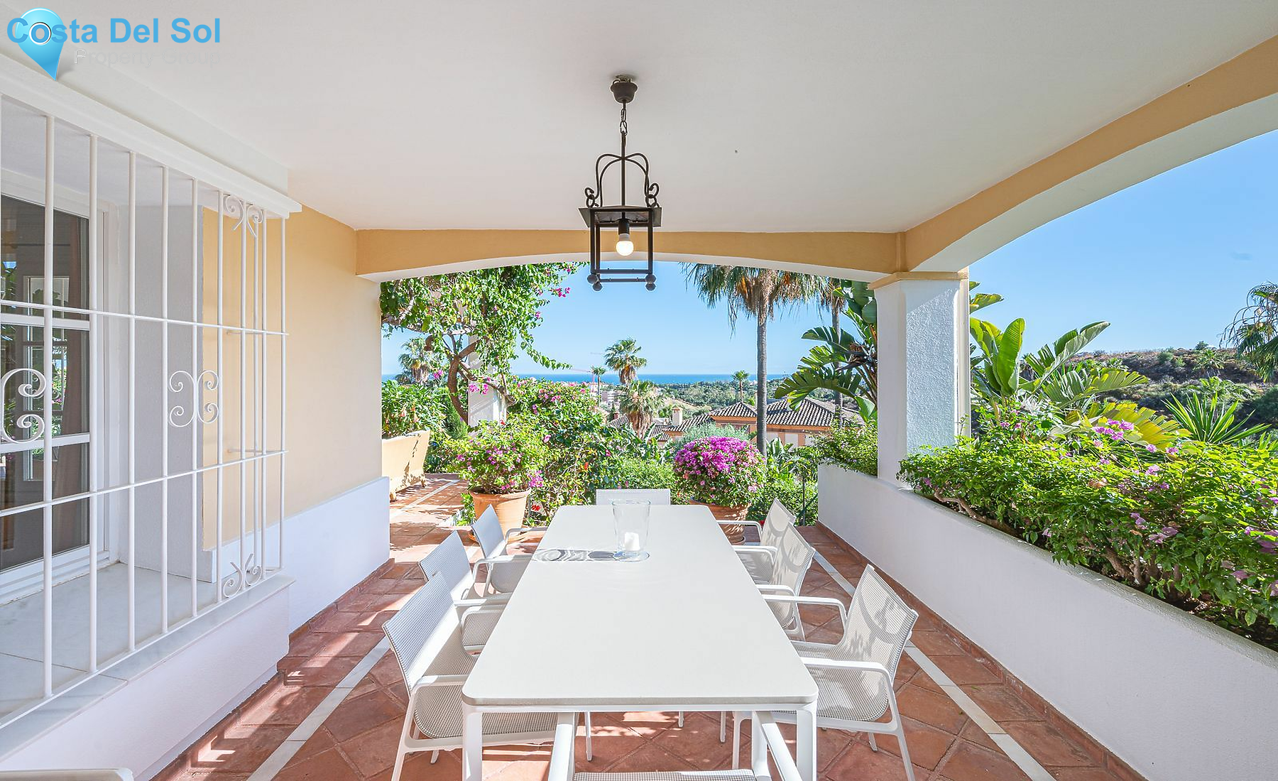 Detached Villa in The Golden Mile-1490314