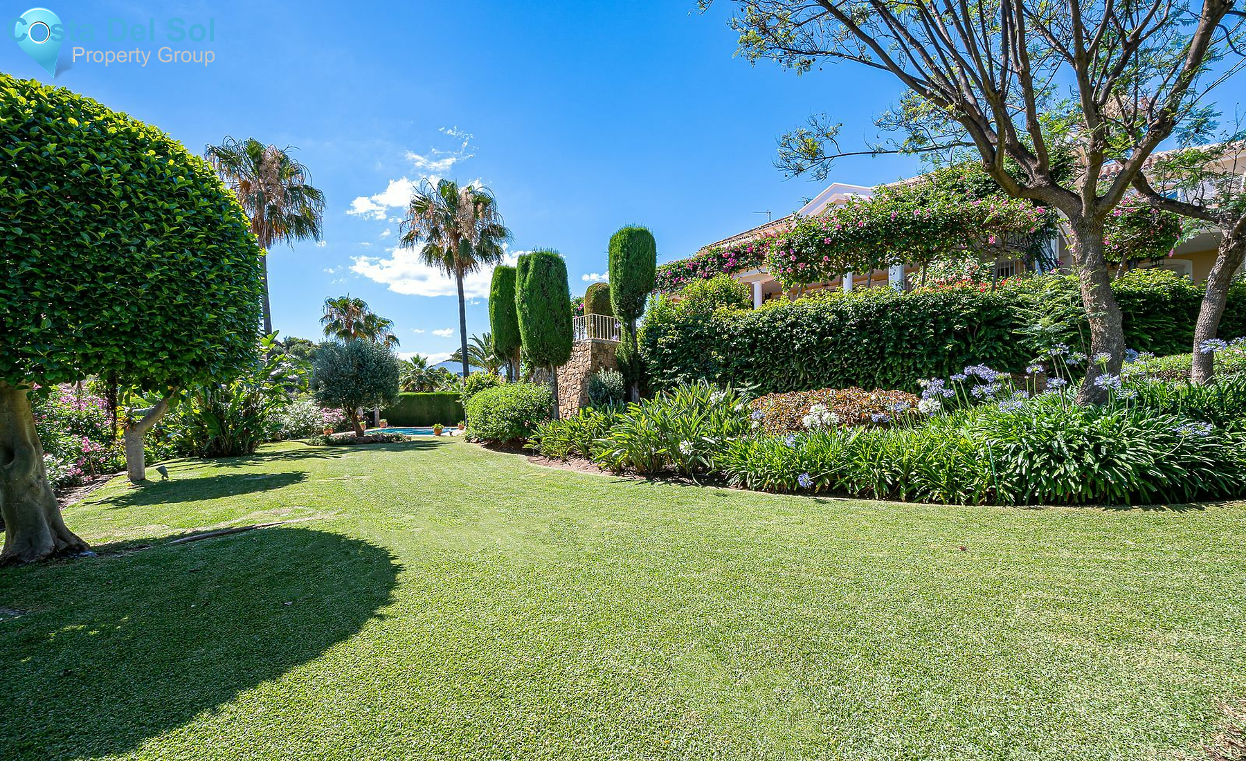 Detached Villa in The Golden Mile-1490300