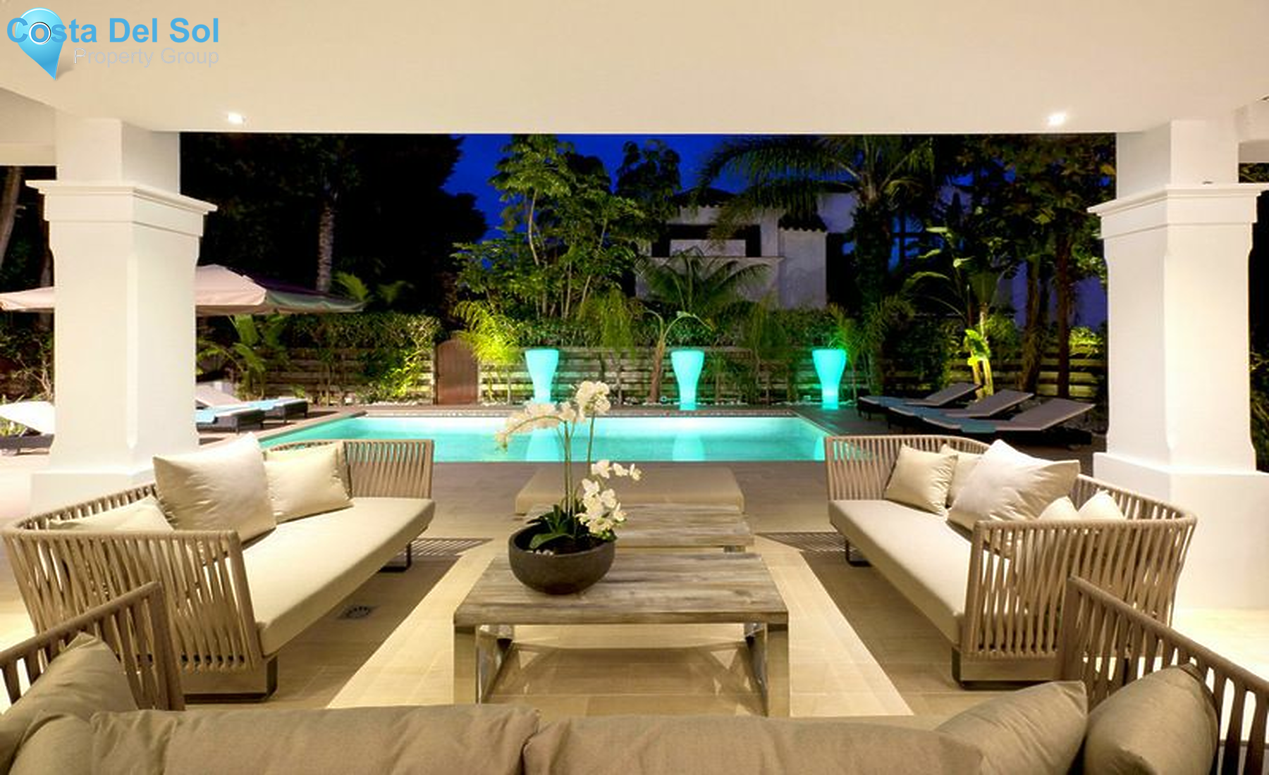 Detached Villa in The Golden Mile-1492409