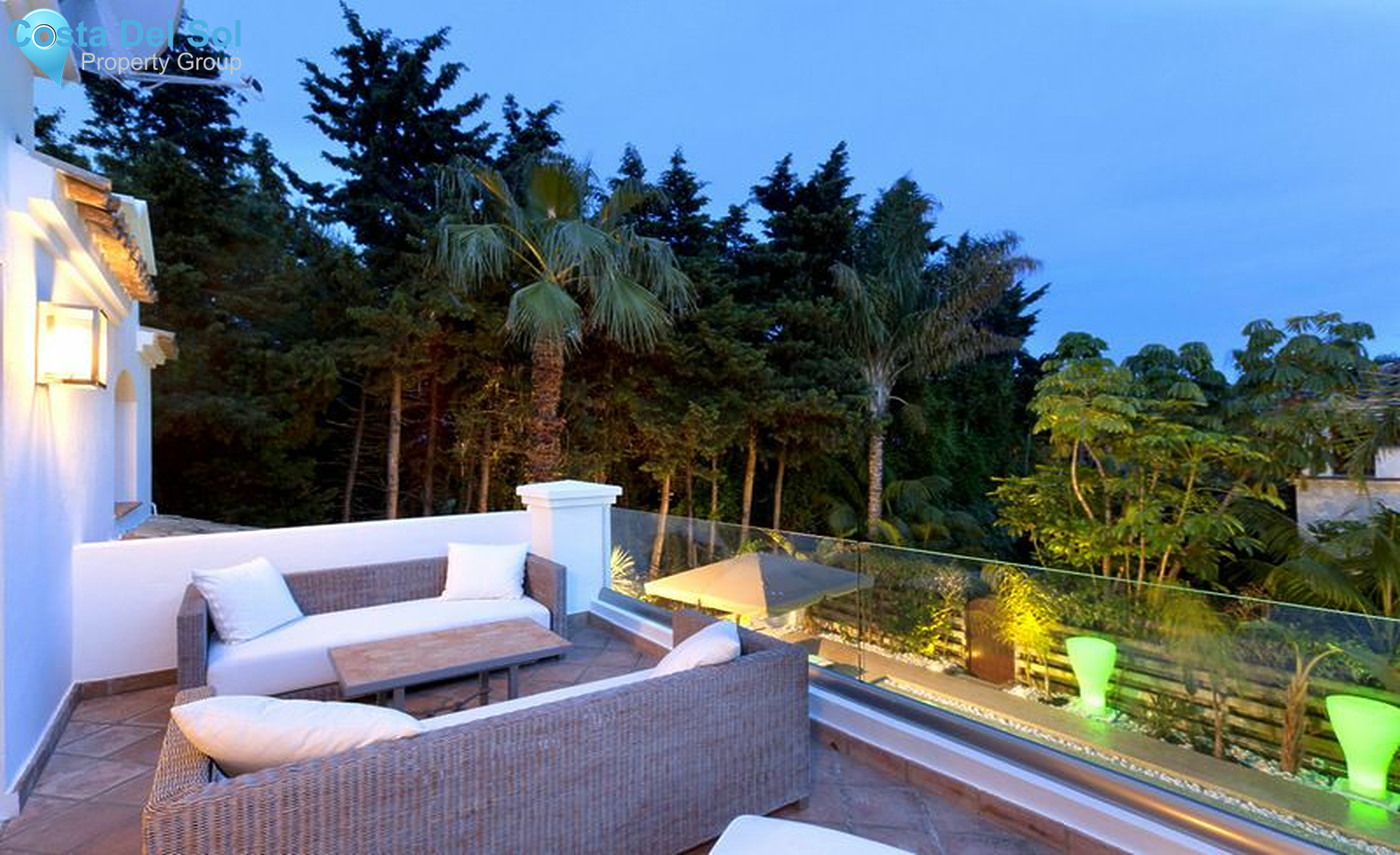 Detached Villa in The Golden Mile-1492410