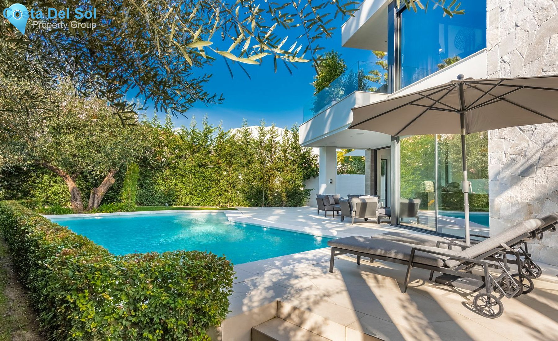 Detached Villa in The Golden Mile-1512702