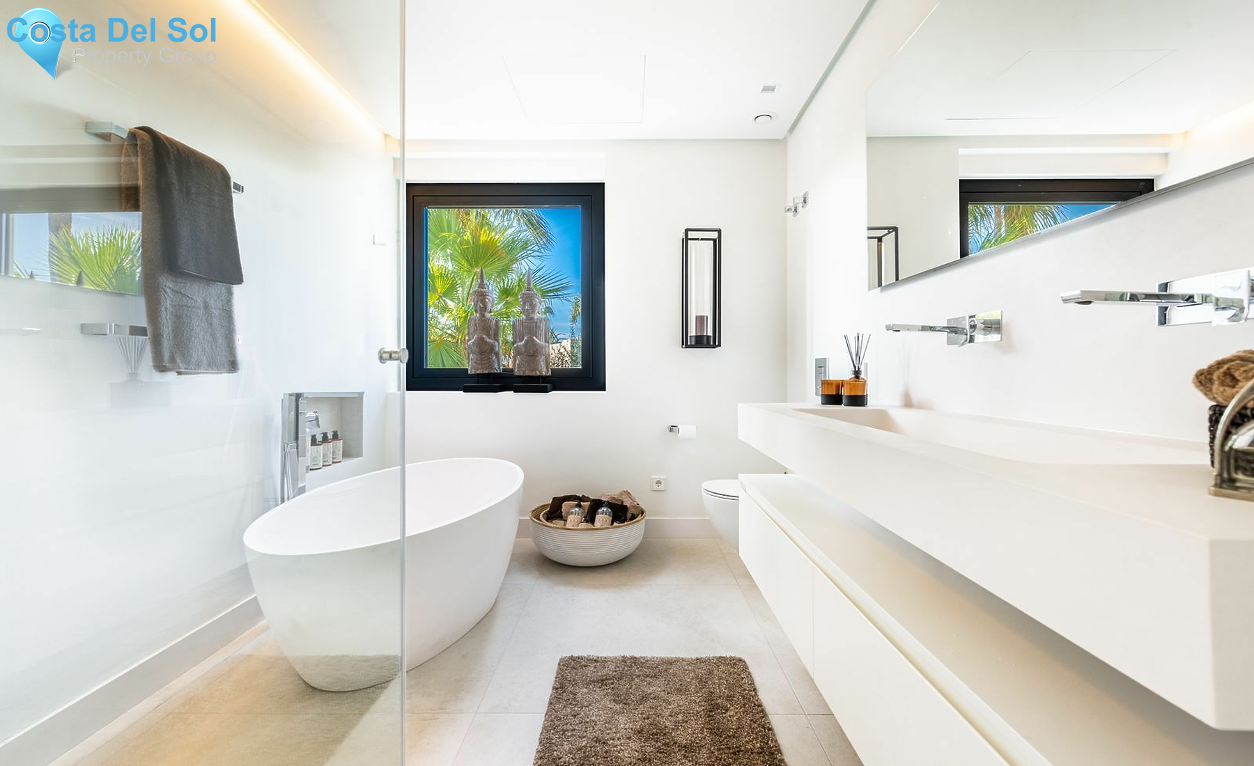 Detached Villa in The Golden Mile-1512718