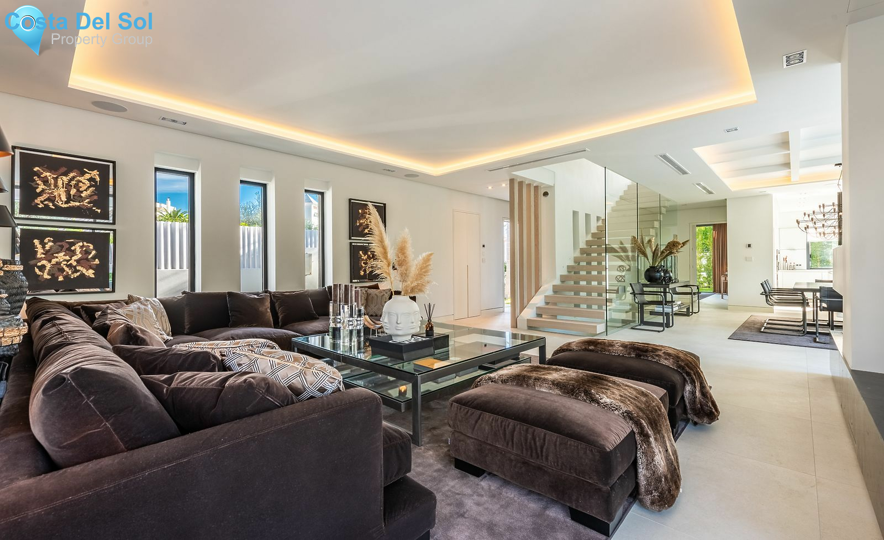 Detached Villa in The Golden Mile-1512706