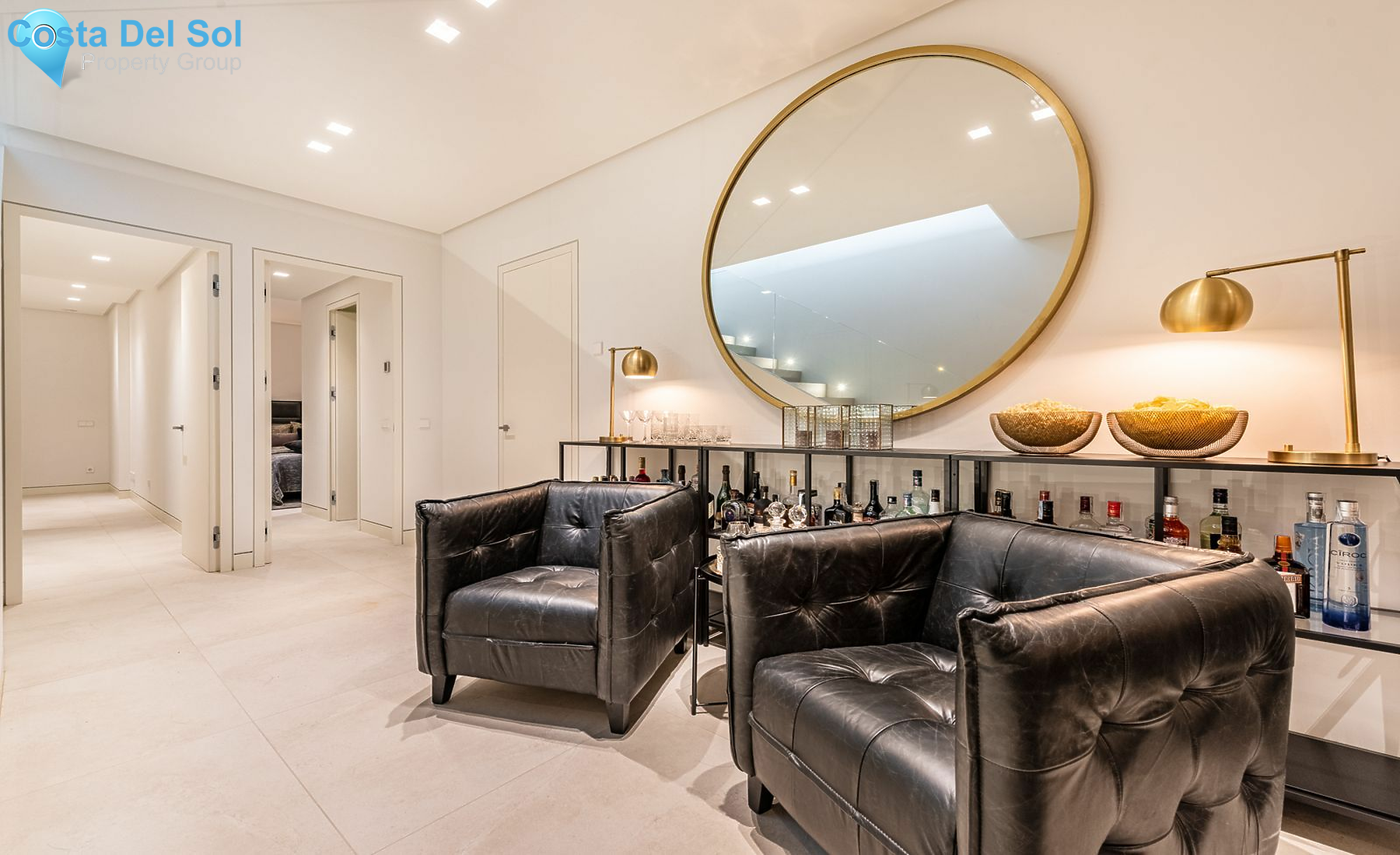 Detached Villa in The Golden Mile-1512708