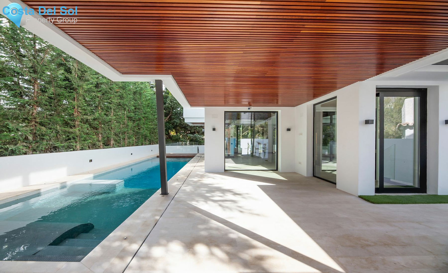 Detached Villa in The Golden Mile-1514592