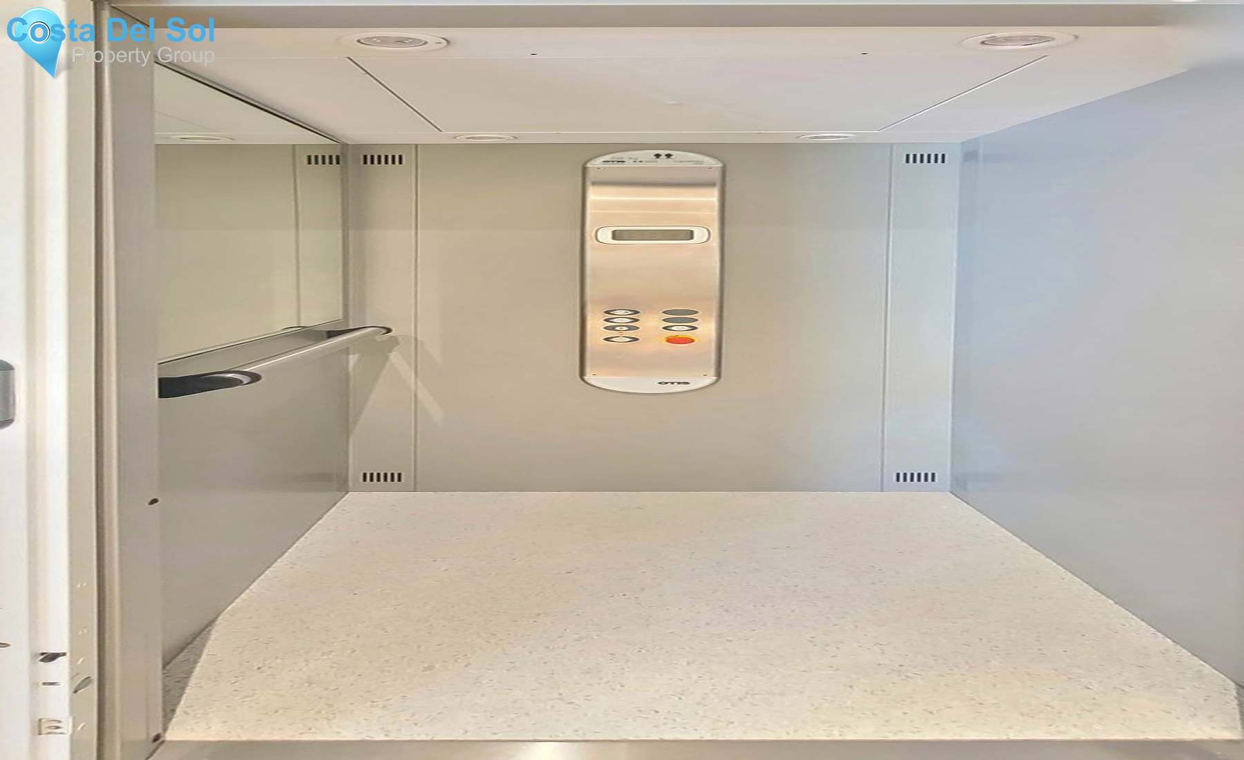 Detached Villa in The Golden Mile-1552193