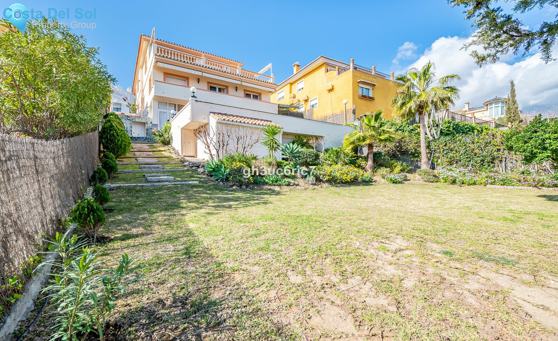 Detached Villa in Benalmadena