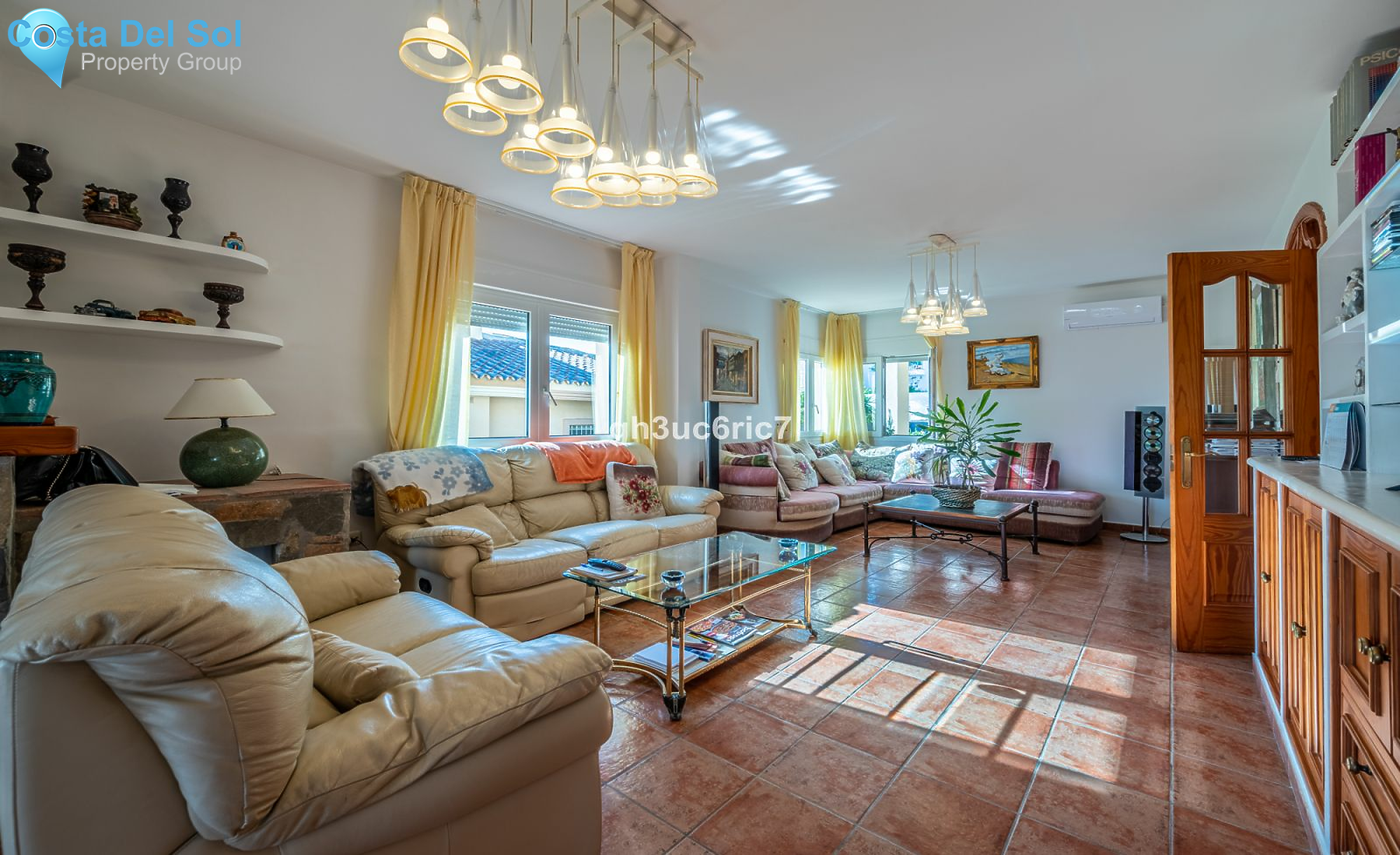 Detached Villa in Benalmadena-1198134