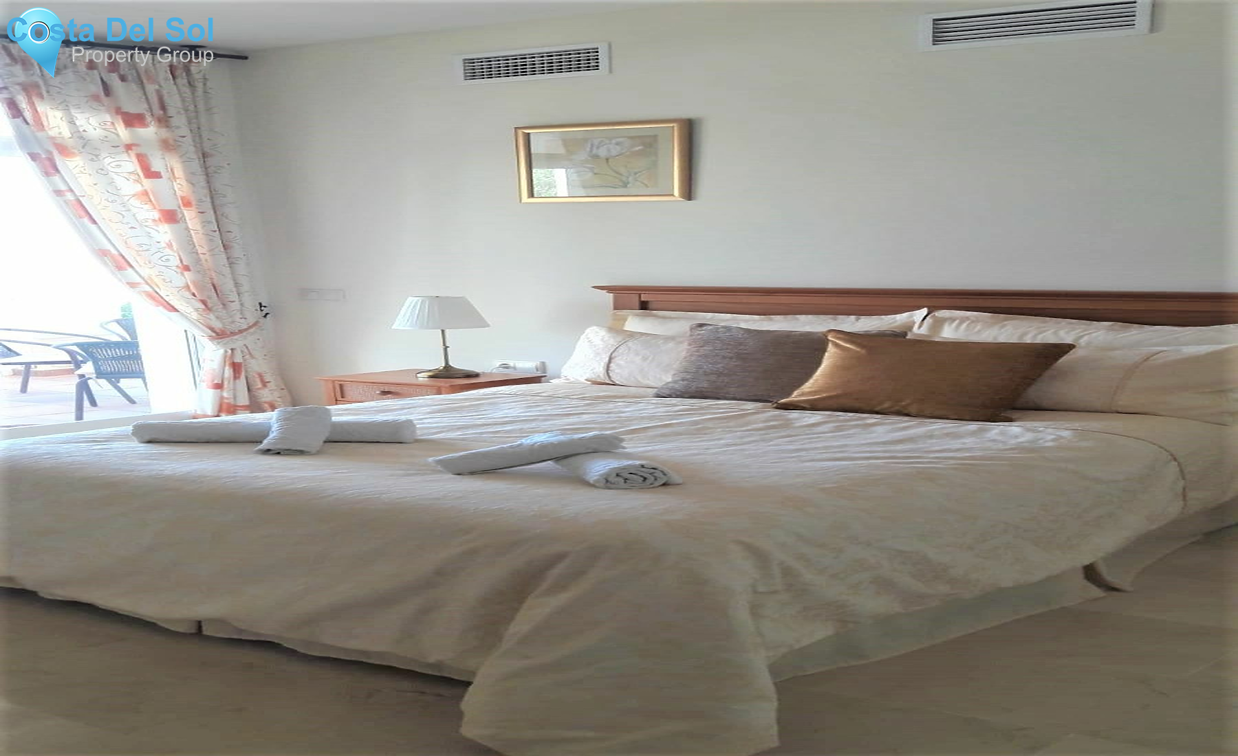 Detached Villa in Valtocado-1138260