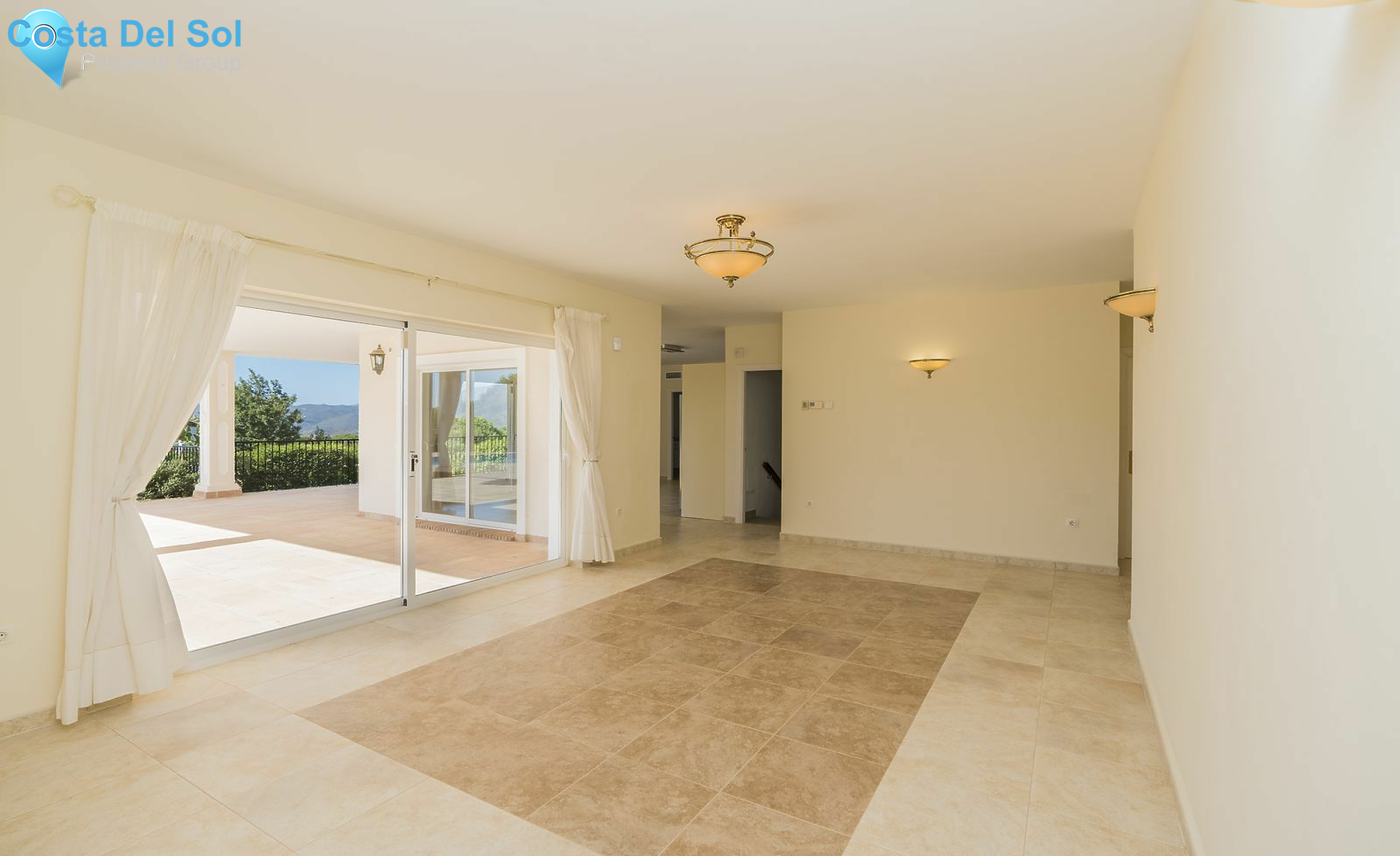 Detached Villa in Valtocado-1485021