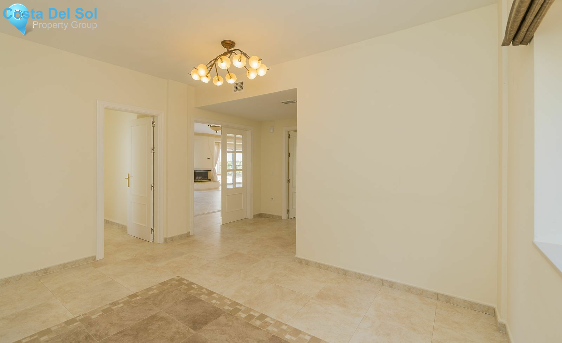 Detached Villa in Valtocado-1485008