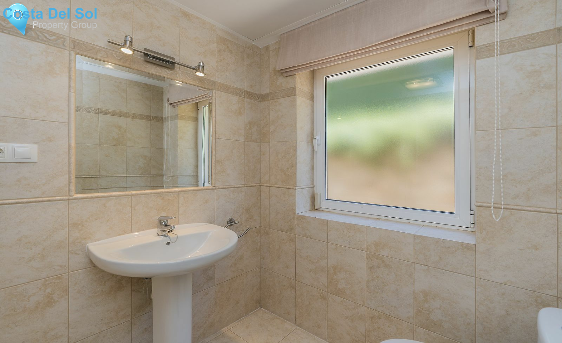 Detached Villa in Valtocado-1485009