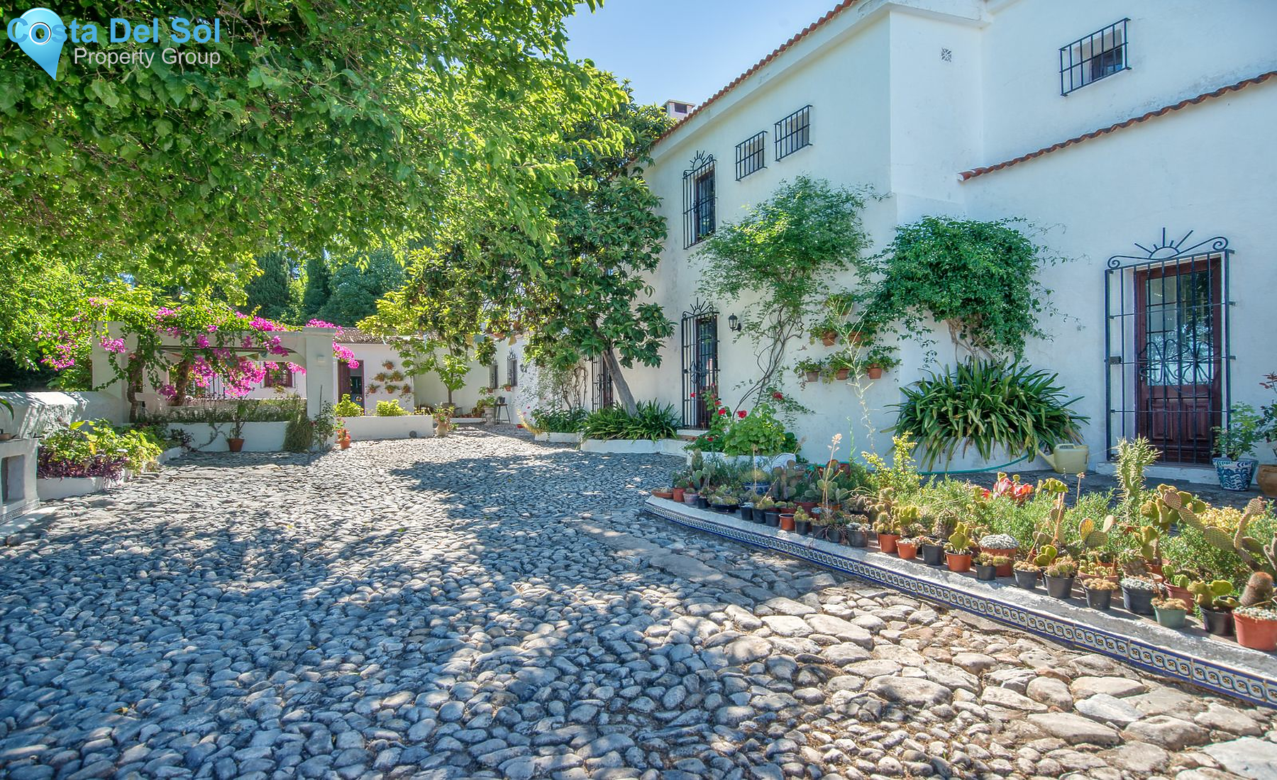 Finca - Cortijo in Alhaurín de la Torre-1213961