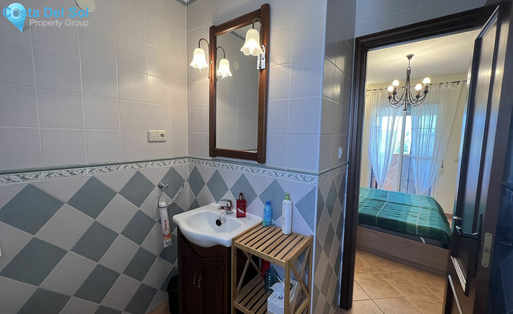 Finca - Cortijo in Alhaurín de la Torre-1423422