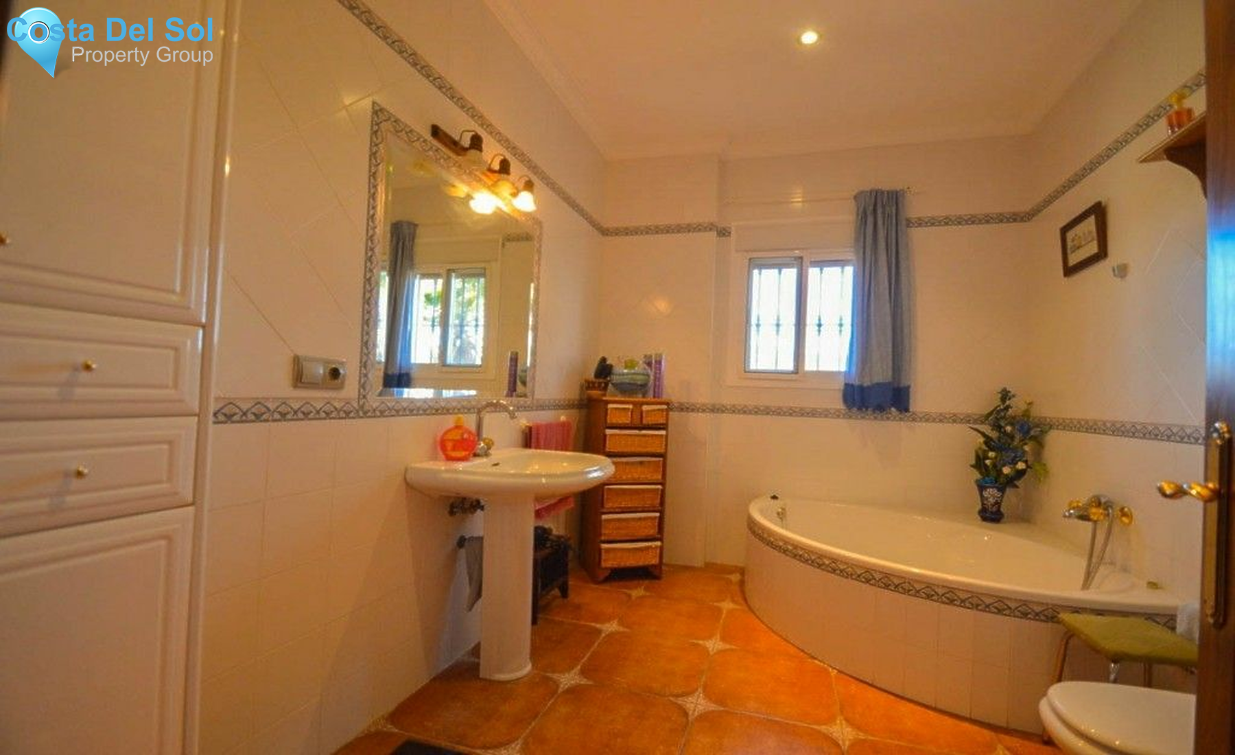 Finca - Cortijo in Alora-1156948