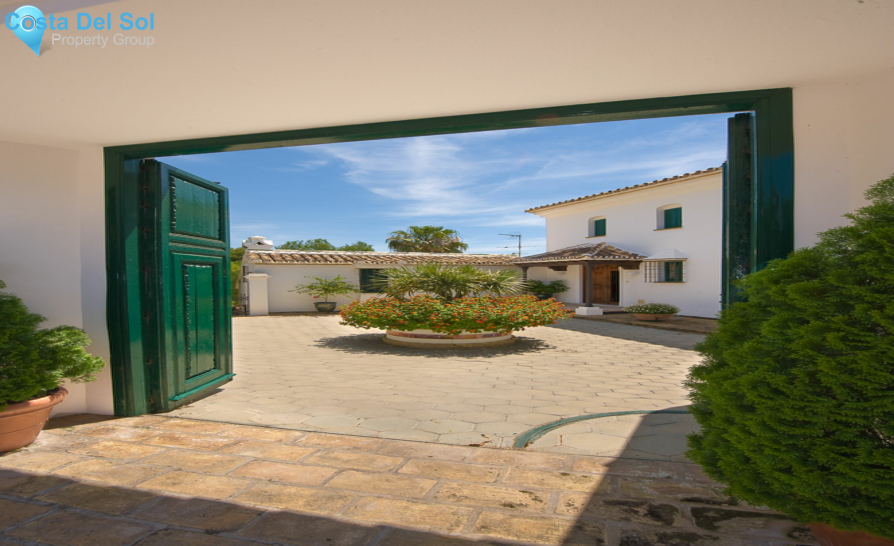 Finca - Cortijo in Benalmadena Costa-1225658