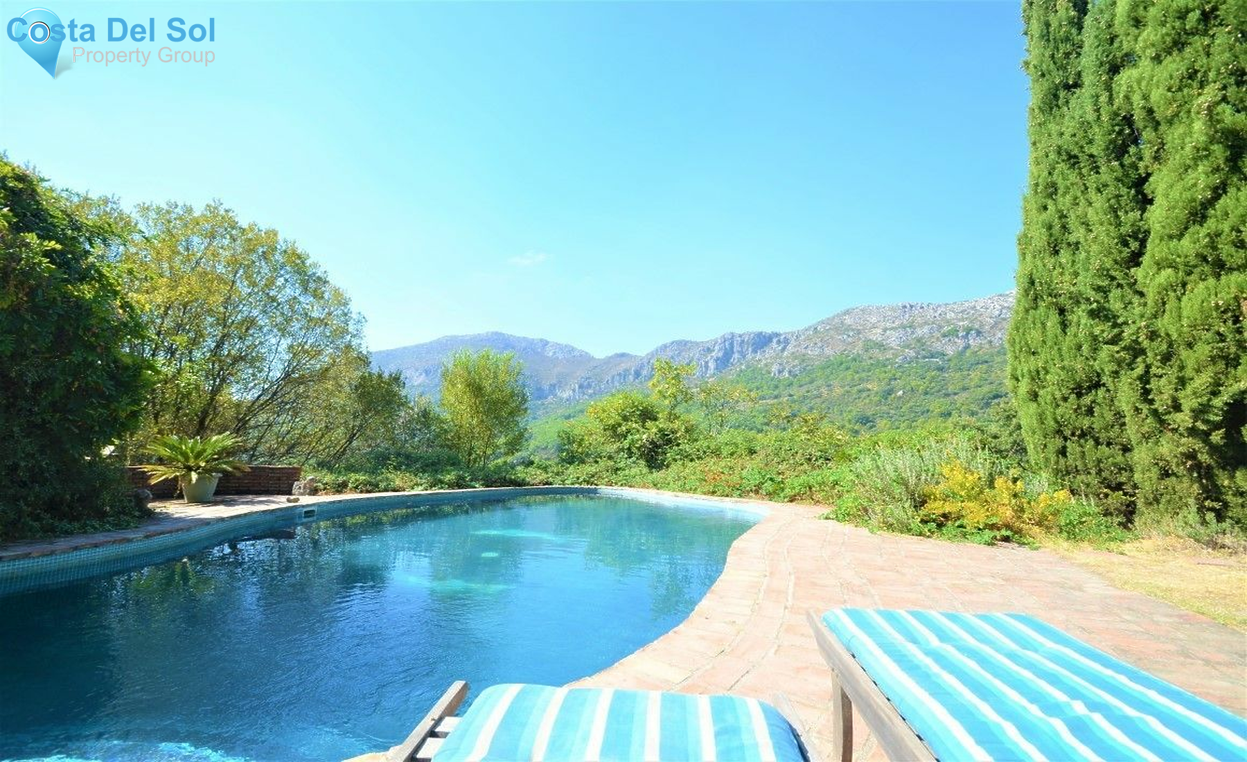 Finca - Cortijo in Casares