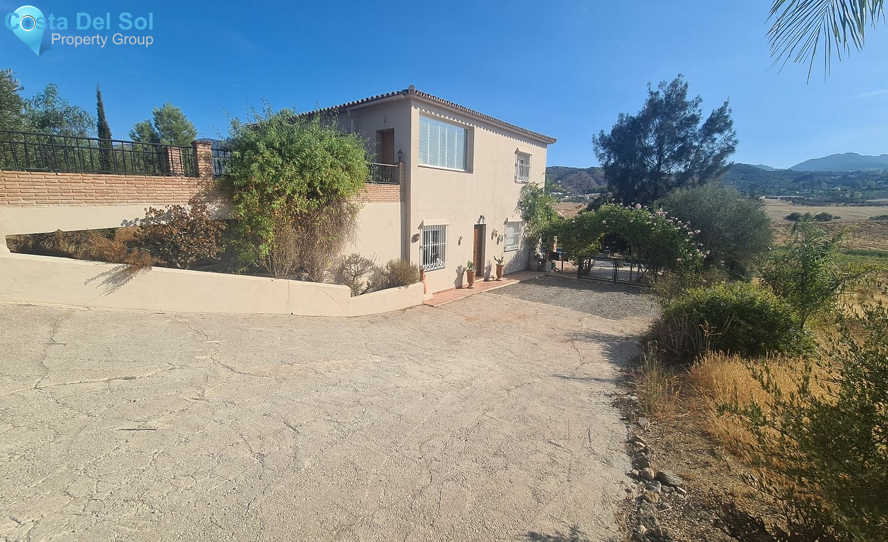 Finca - Cortijo in Coín-1483220