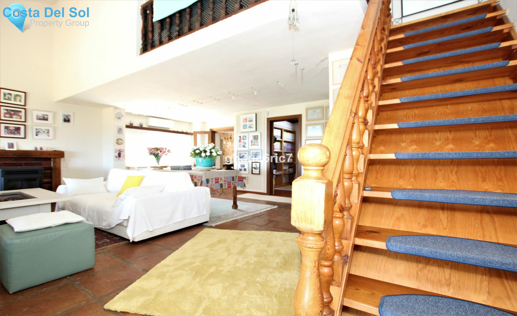 Finca - Cortijo in La Mairena-1218678