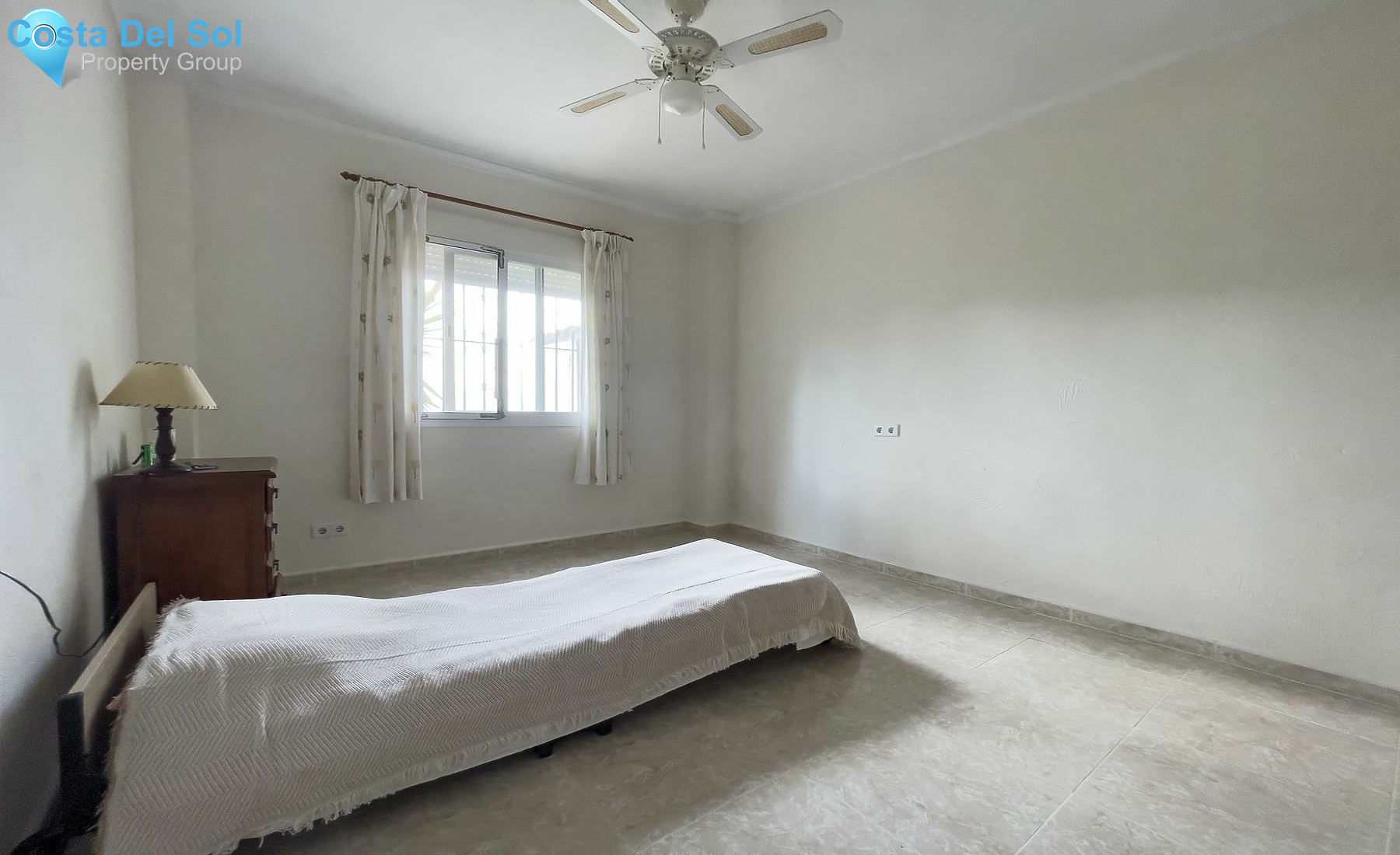 Finca - Cortijo in Pizarra-1466917