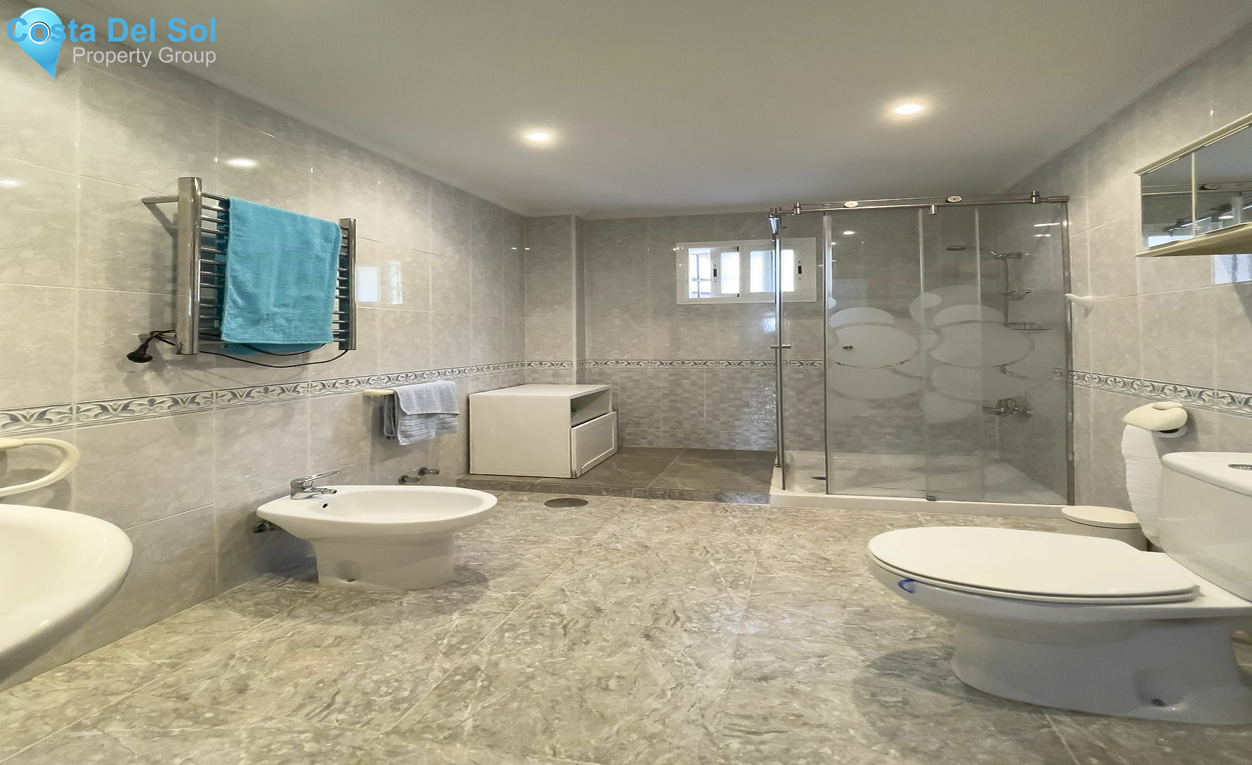 Finca - Cortijo in Pizarra-1466918