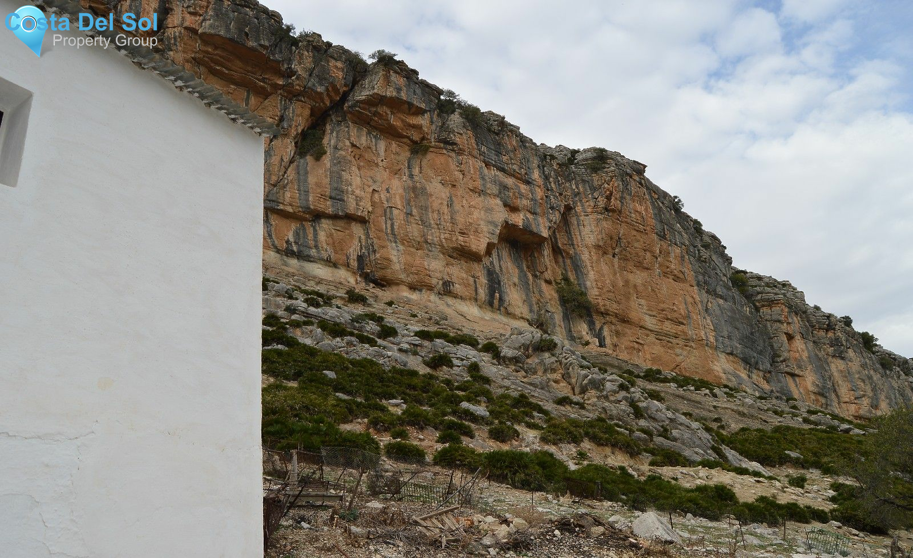 Finca - Cortijo in Valle de Abdalajis-1228388