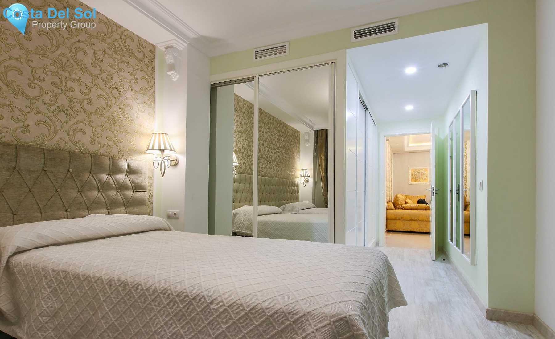 Ground Floor Apartment in Benahavís-1147237