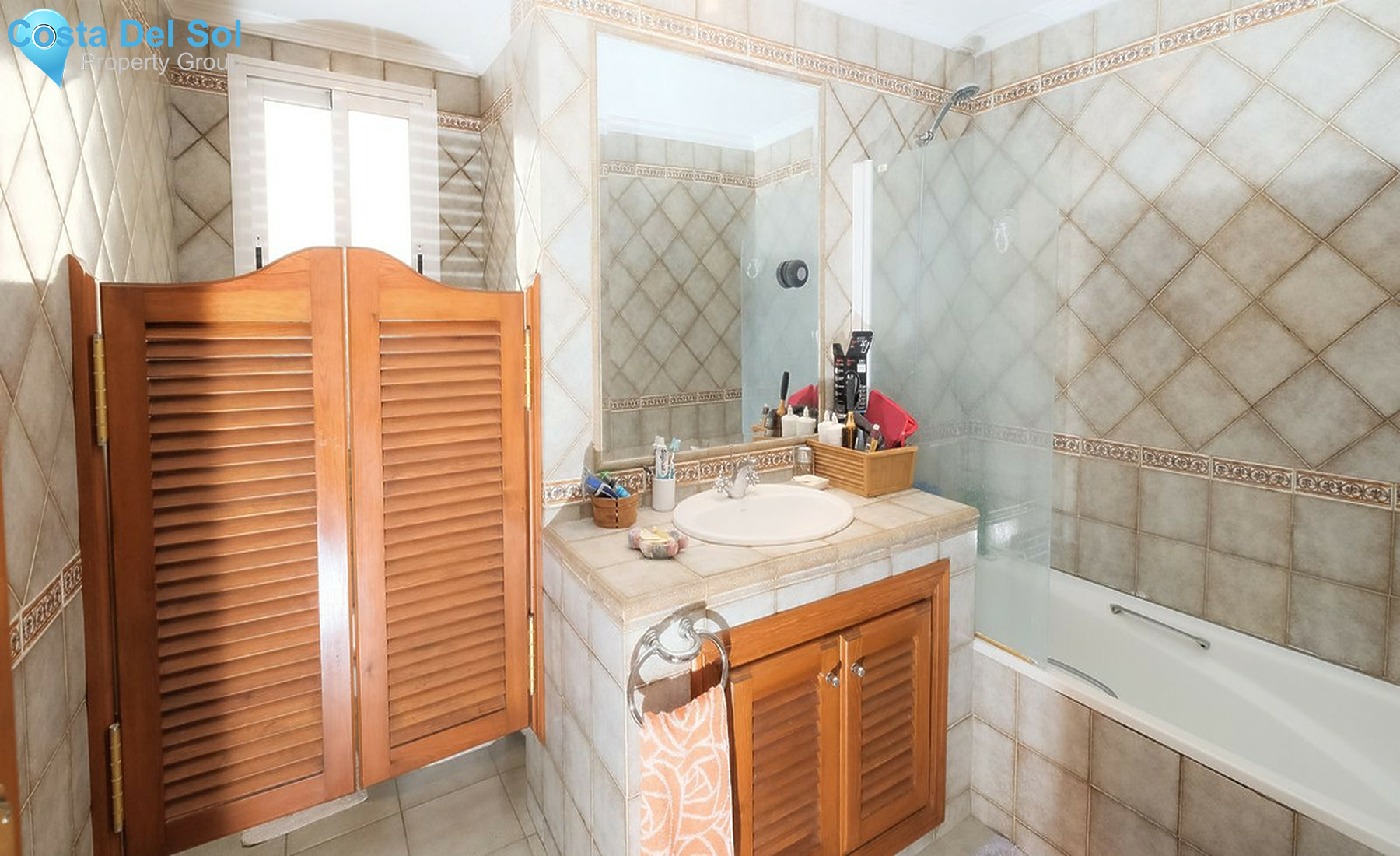 Ground Floor Apartment in Estepona-1477423