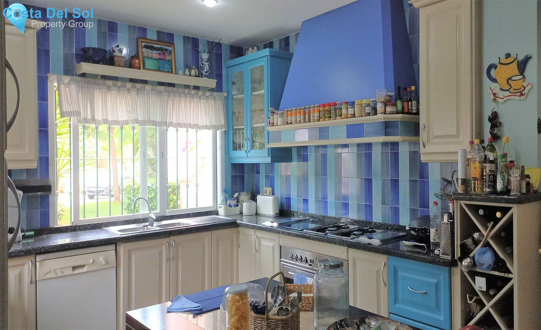 Ground Floor Apartment in Estepona-1491845