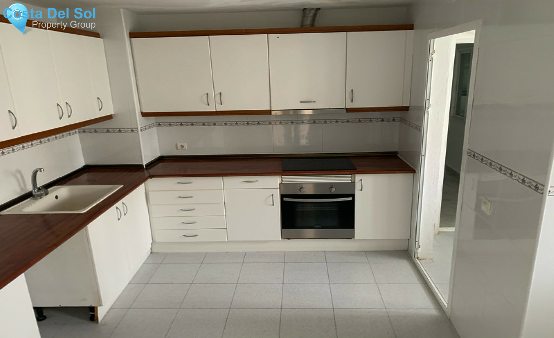 Ground Floor Apartment in Guadalmina Baja-1382992