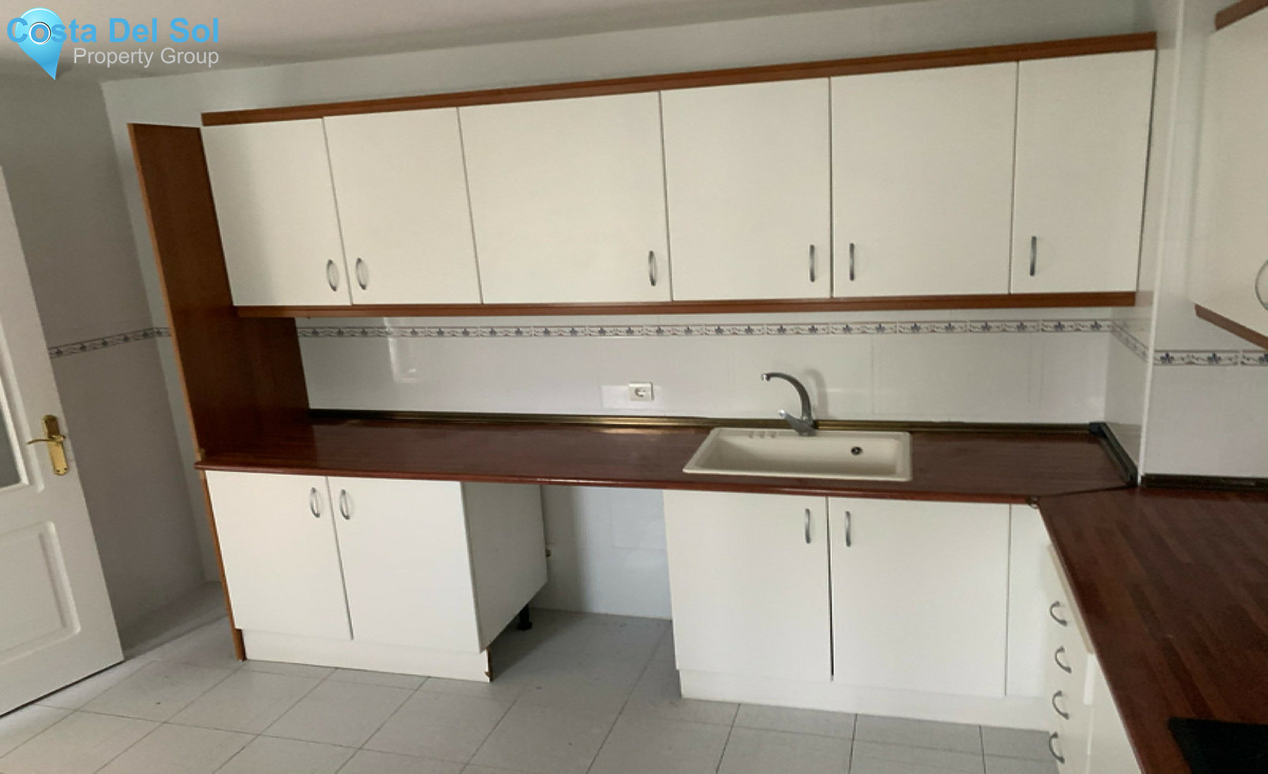 Ground Floor Apartment in Guadalmina Baja-1382998