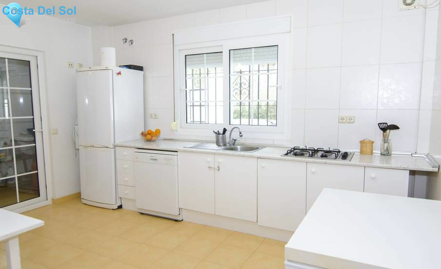Ground Floor Apartment in Mijas Costa-1148639