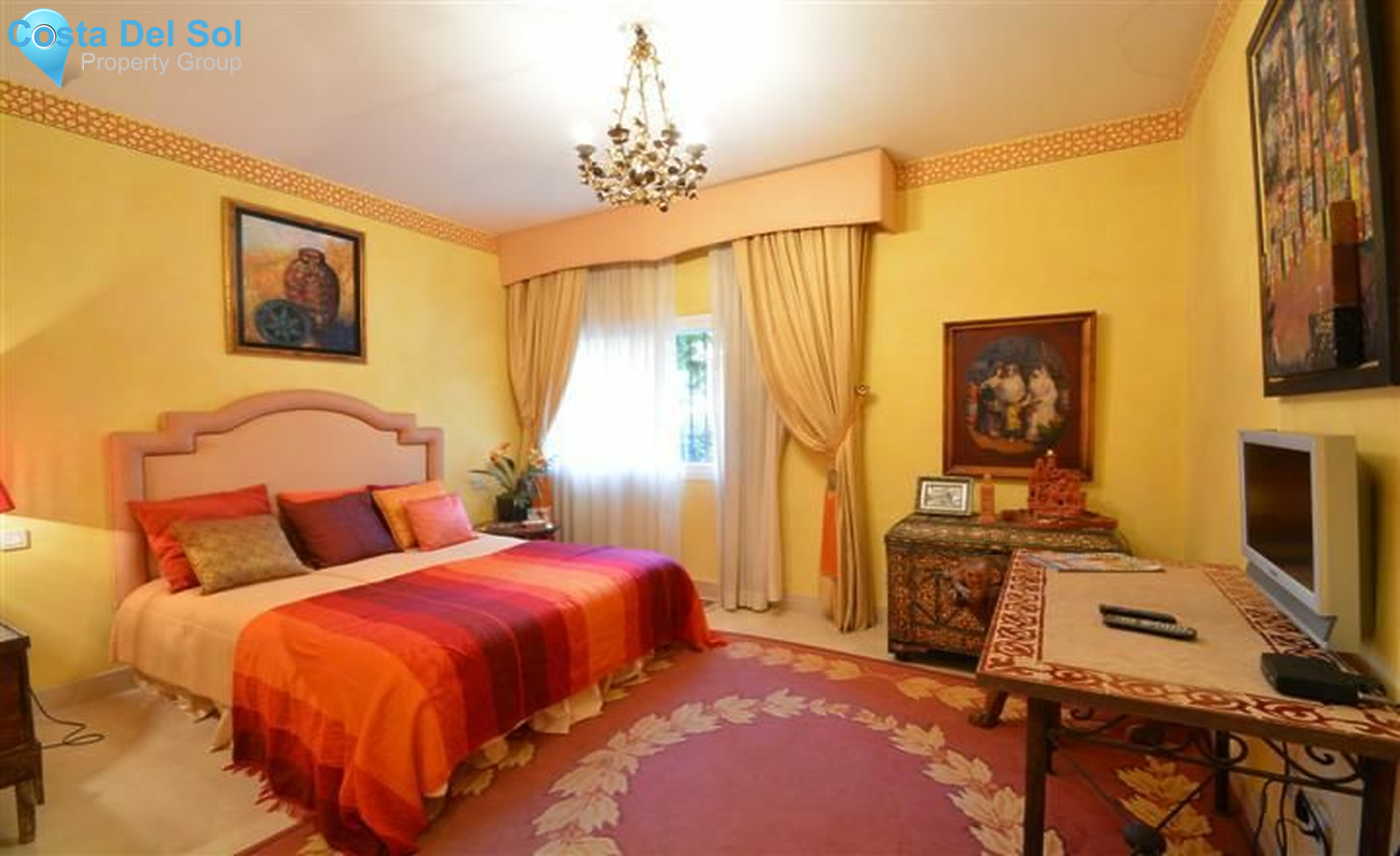 Ground Floor Apartment in The Golden Mile-1213158