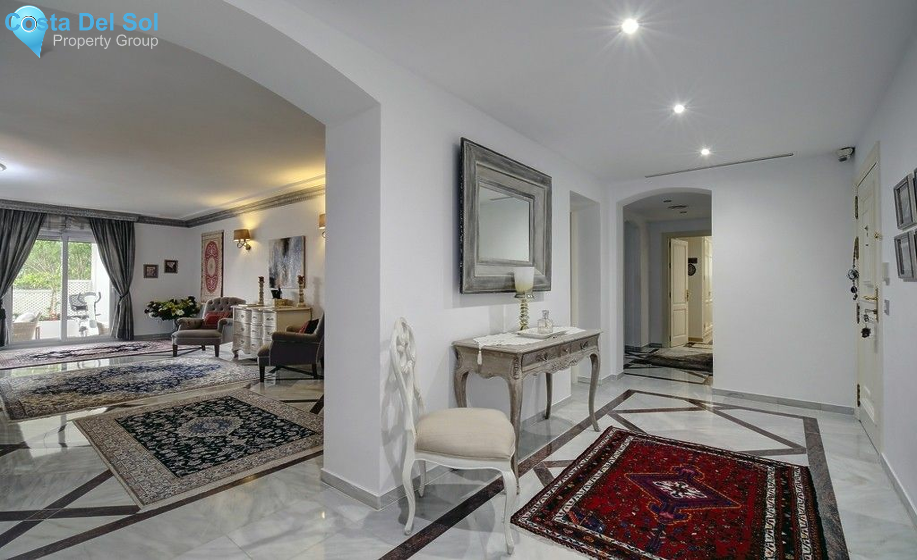 Ground Floor Apartment in The Golden Mile-1215971