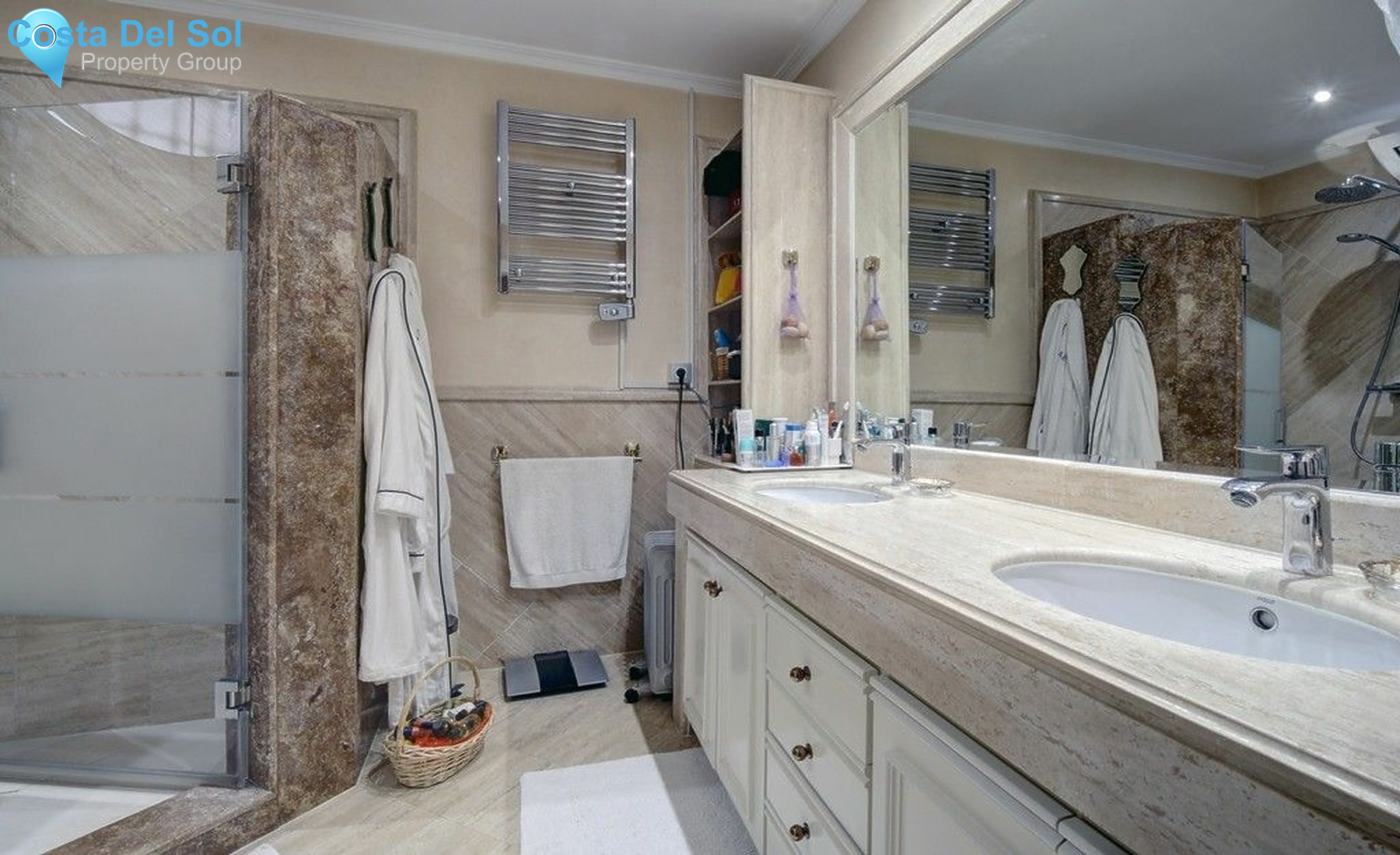 Ground Floor Apartment in The Golden Mile-1215974