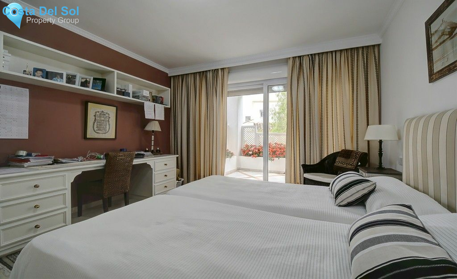 Ground Floor Apartment in The Golden Mile-1215976