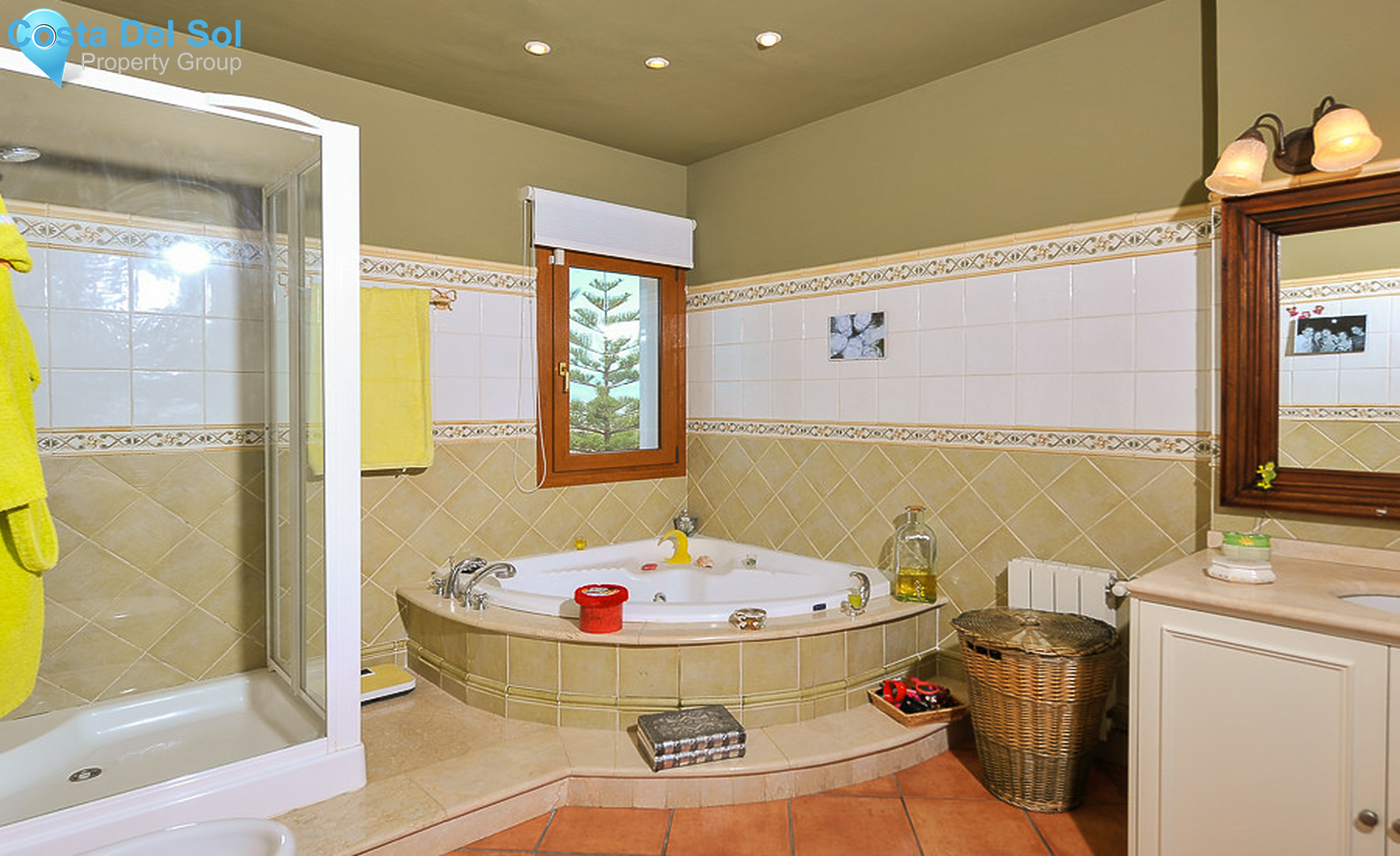 House in Alhaurín de la Torre-1240248