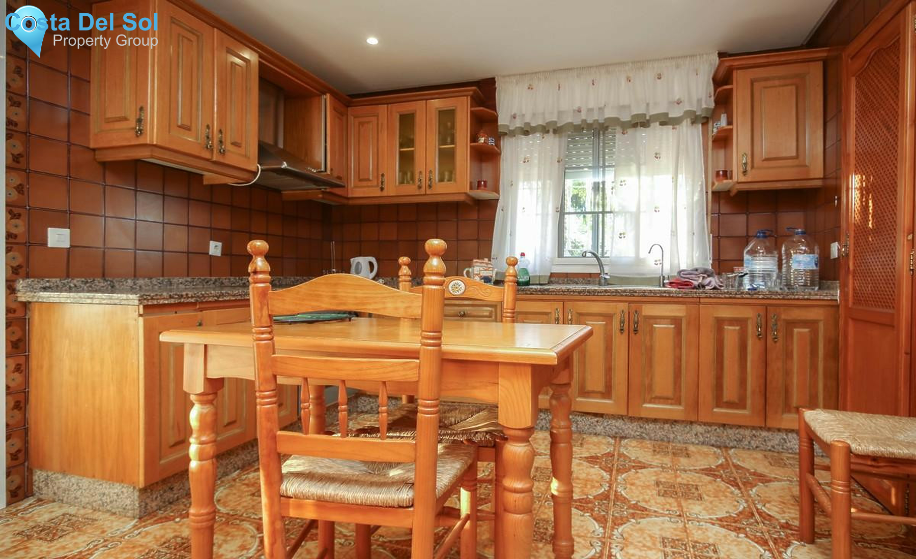 House in Alhaurín de la Torre-1334015