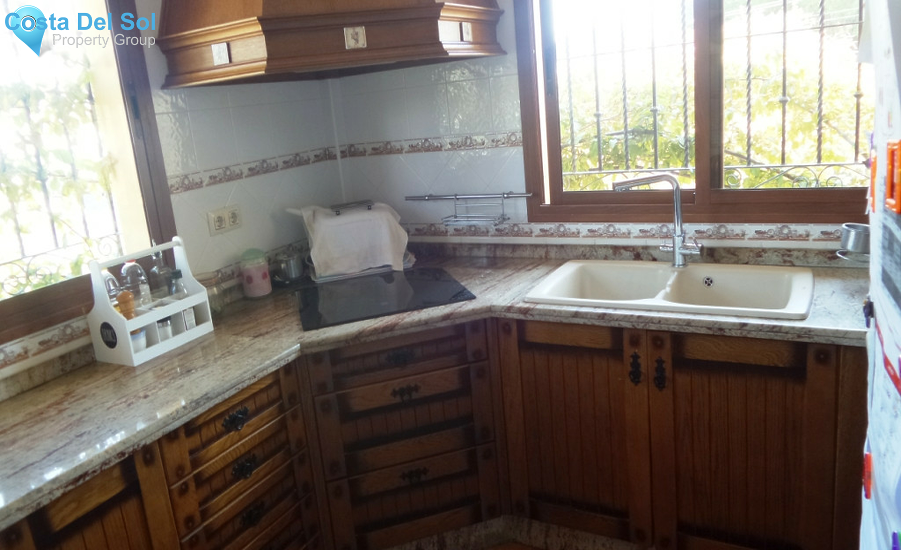 House in Alhaurín de la Torre-1340033