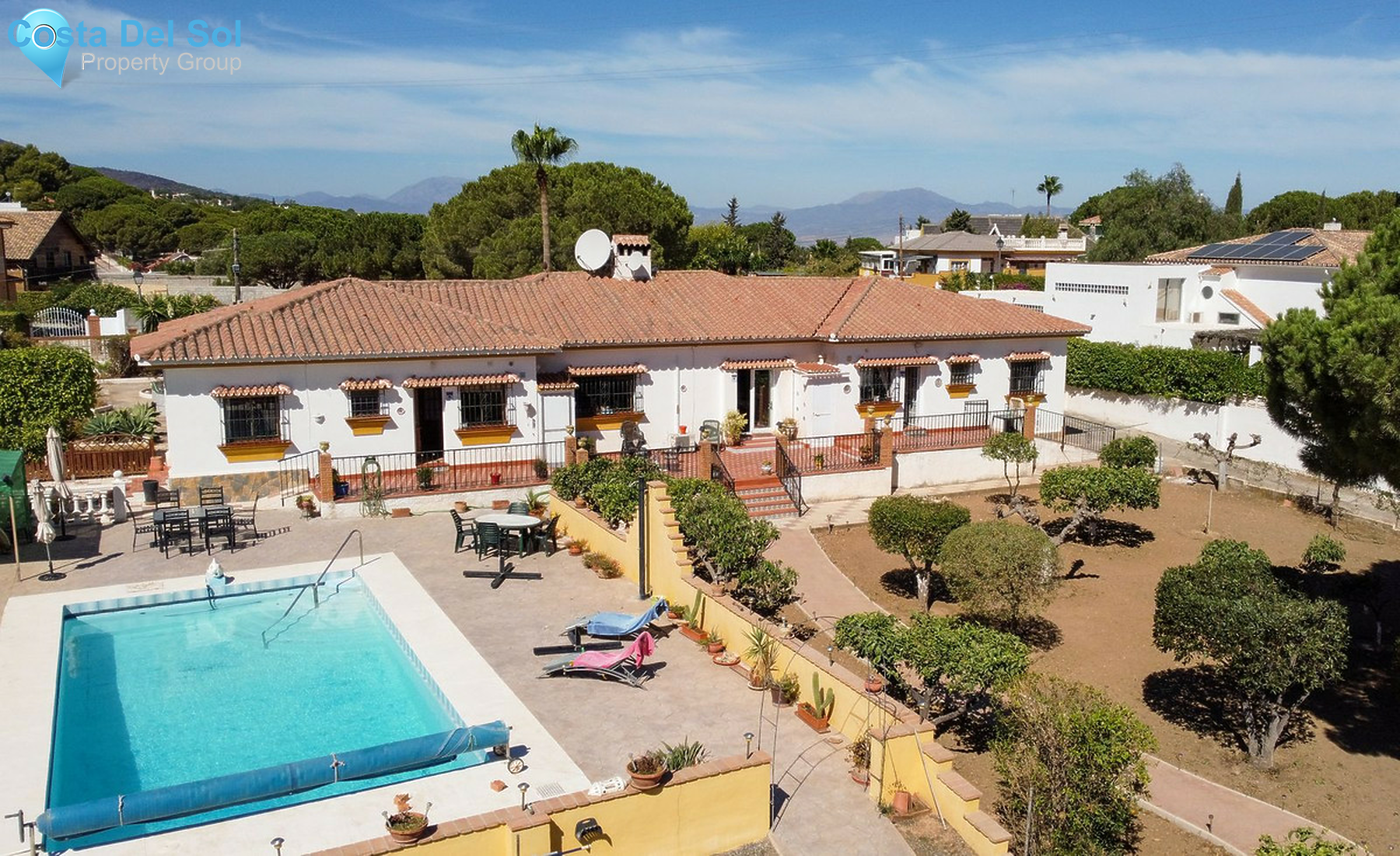 House in Alhaurín de la Torre-1410762