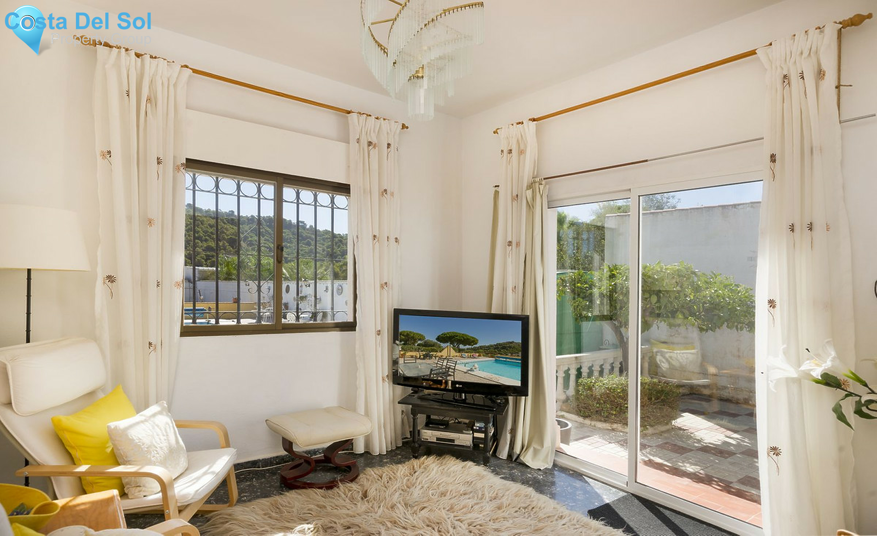 House in Alhaurín de la Torre-1410774