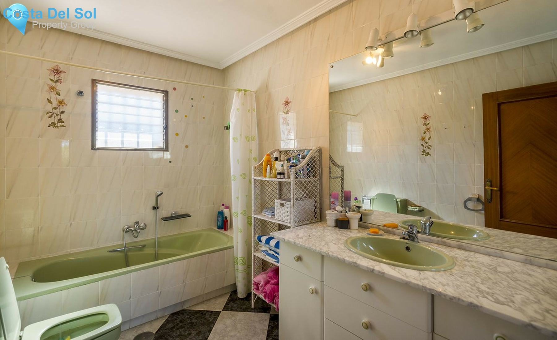 House in Alhaurín de la Torre-1410776