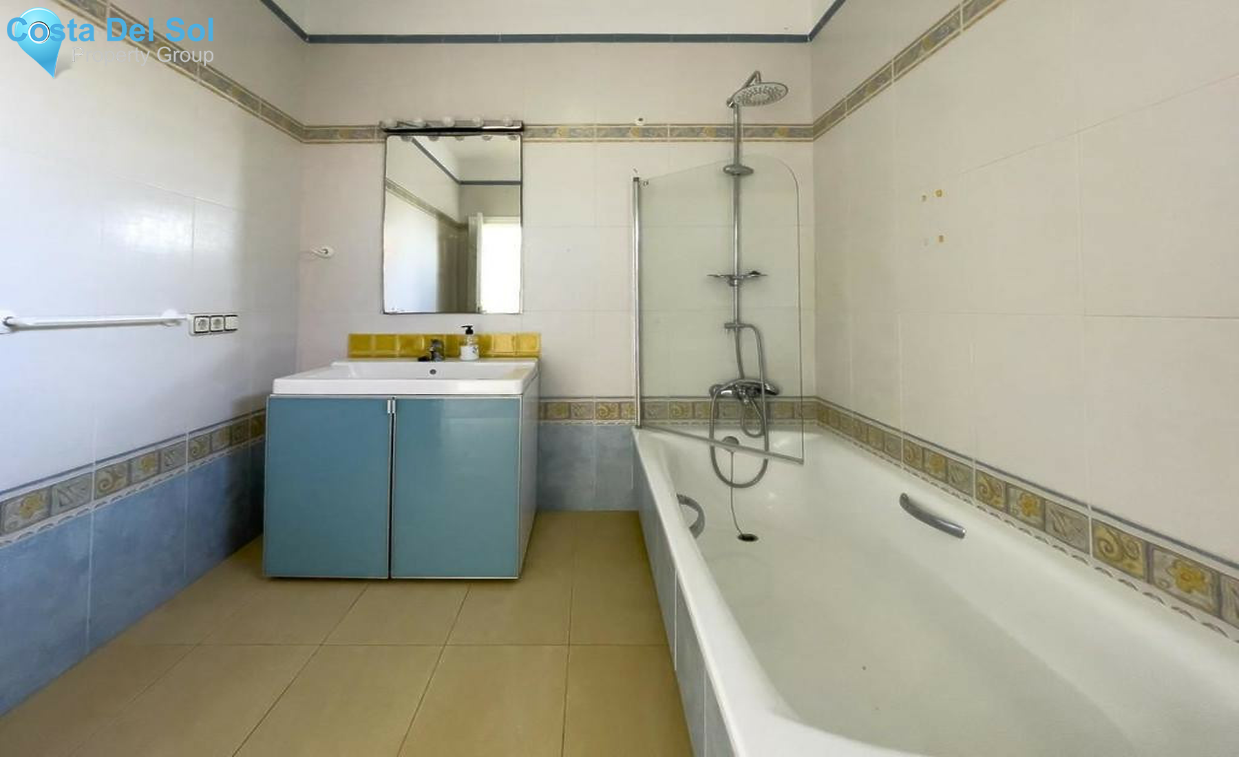 House in Alhaurín el Grande-1361898