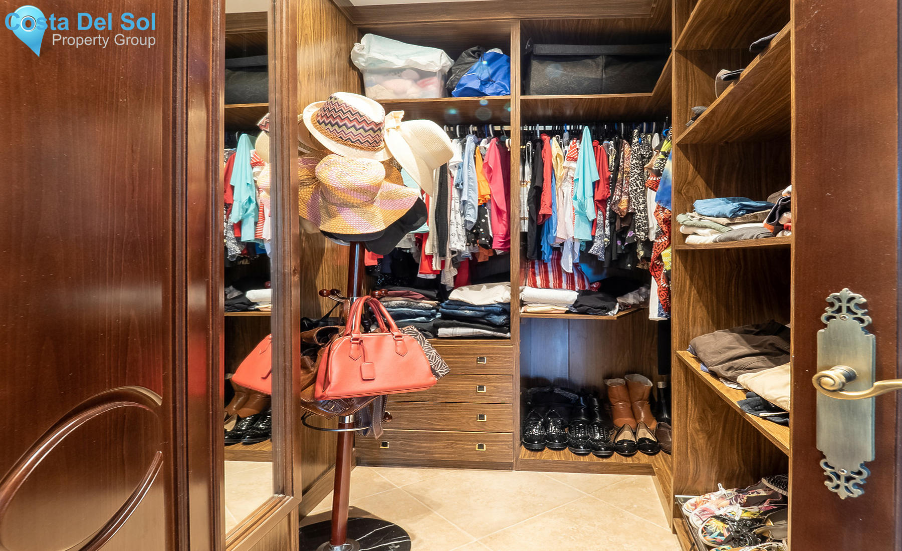 House in Alhaurín el Grande-1384739