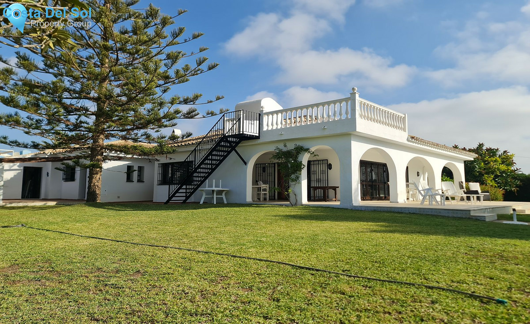 House in Calypso-1499921