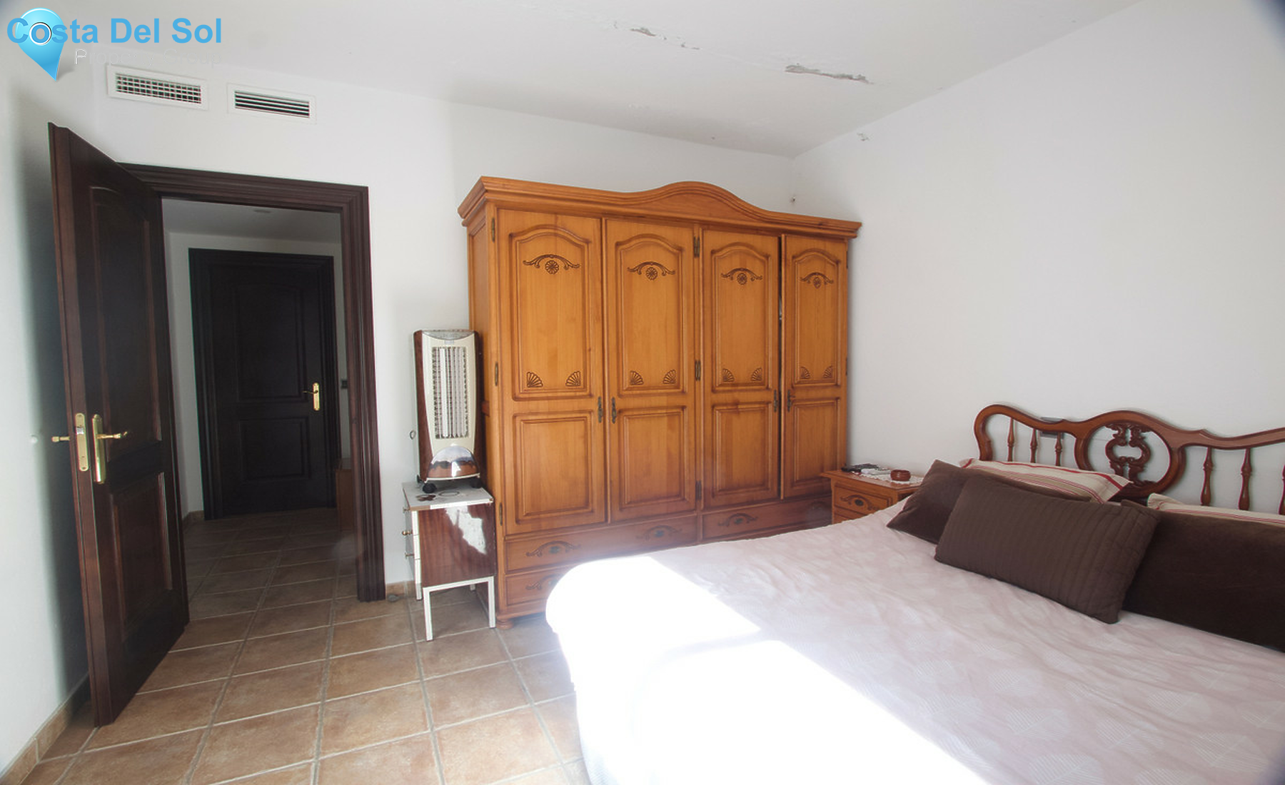 House in Casares-1326727