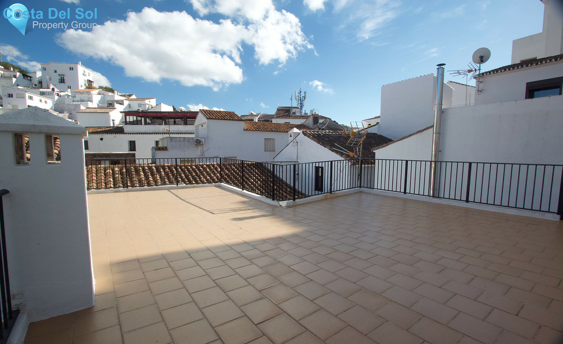 House in Casares-1326736